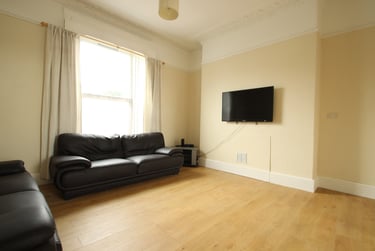 9 bed house, North Road East, University of plymouth, Plymouth, PL46AL - Image 3